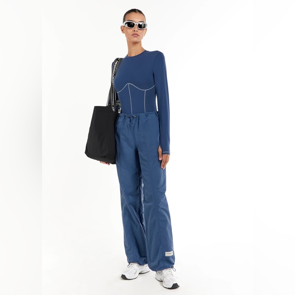 The Giving Movement Corset Long-Sleeve
Softskin100 Bodysuit